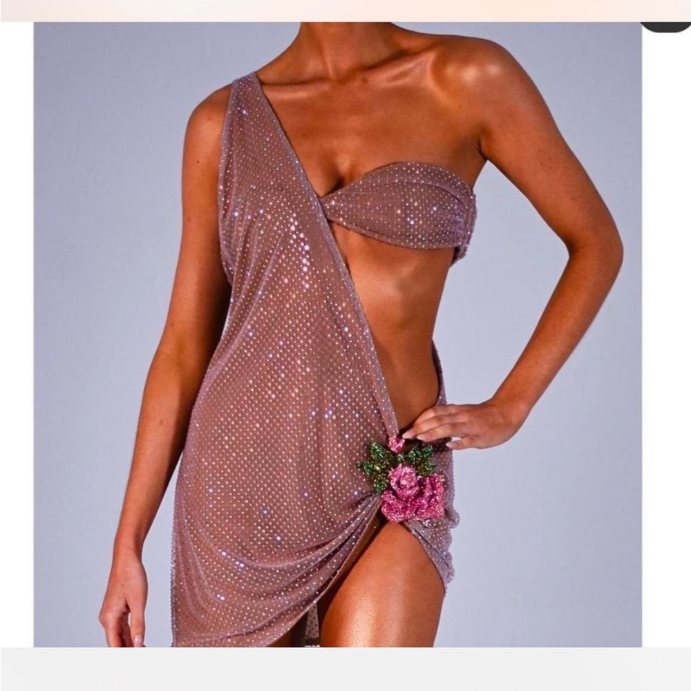 One-Shoulder Sparkle Mini Dress in Mauve with Floral Accent